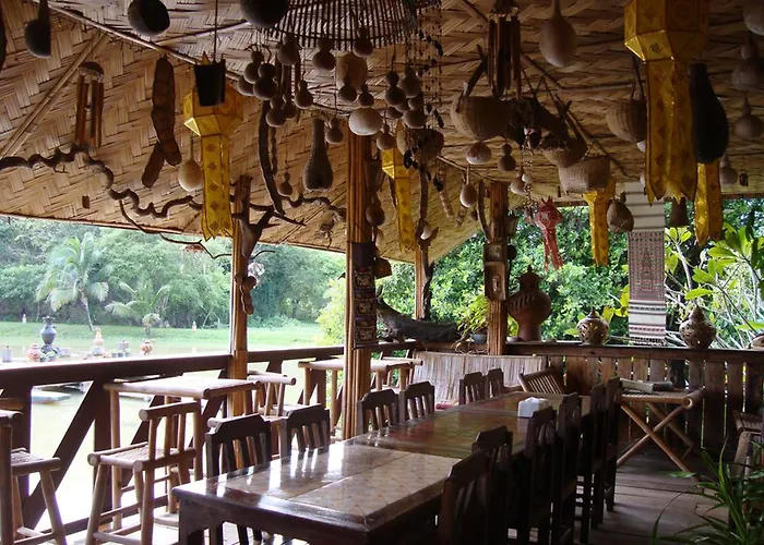 Baan Suan Jantra Home Stay